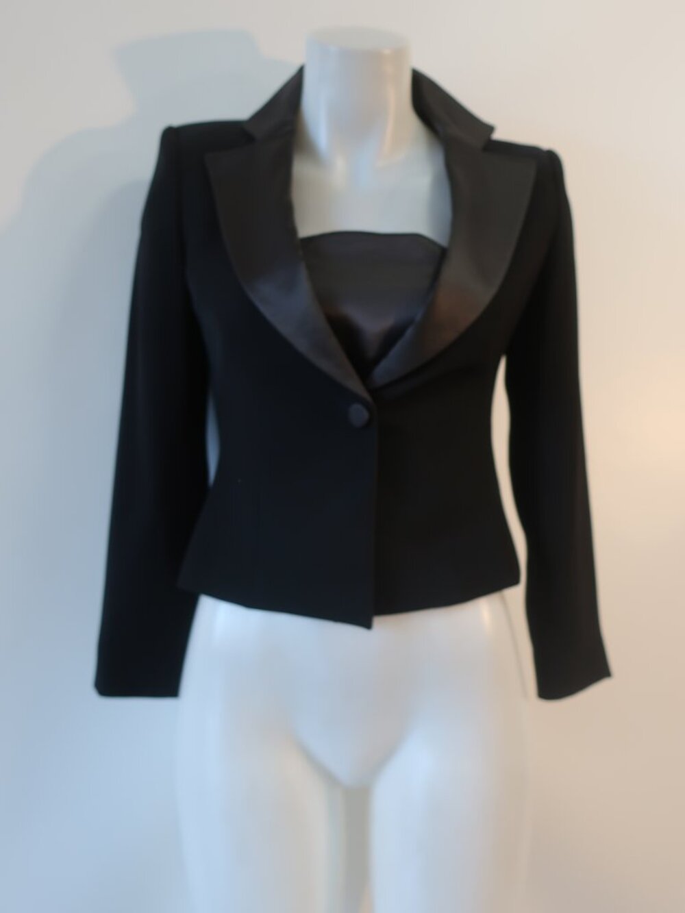 Women Emporio Armani Black One Button Blazer W/Satin Lapel 2